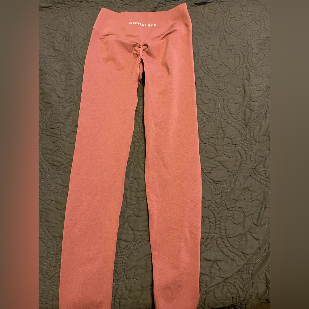 Alphalete Coral Leggings